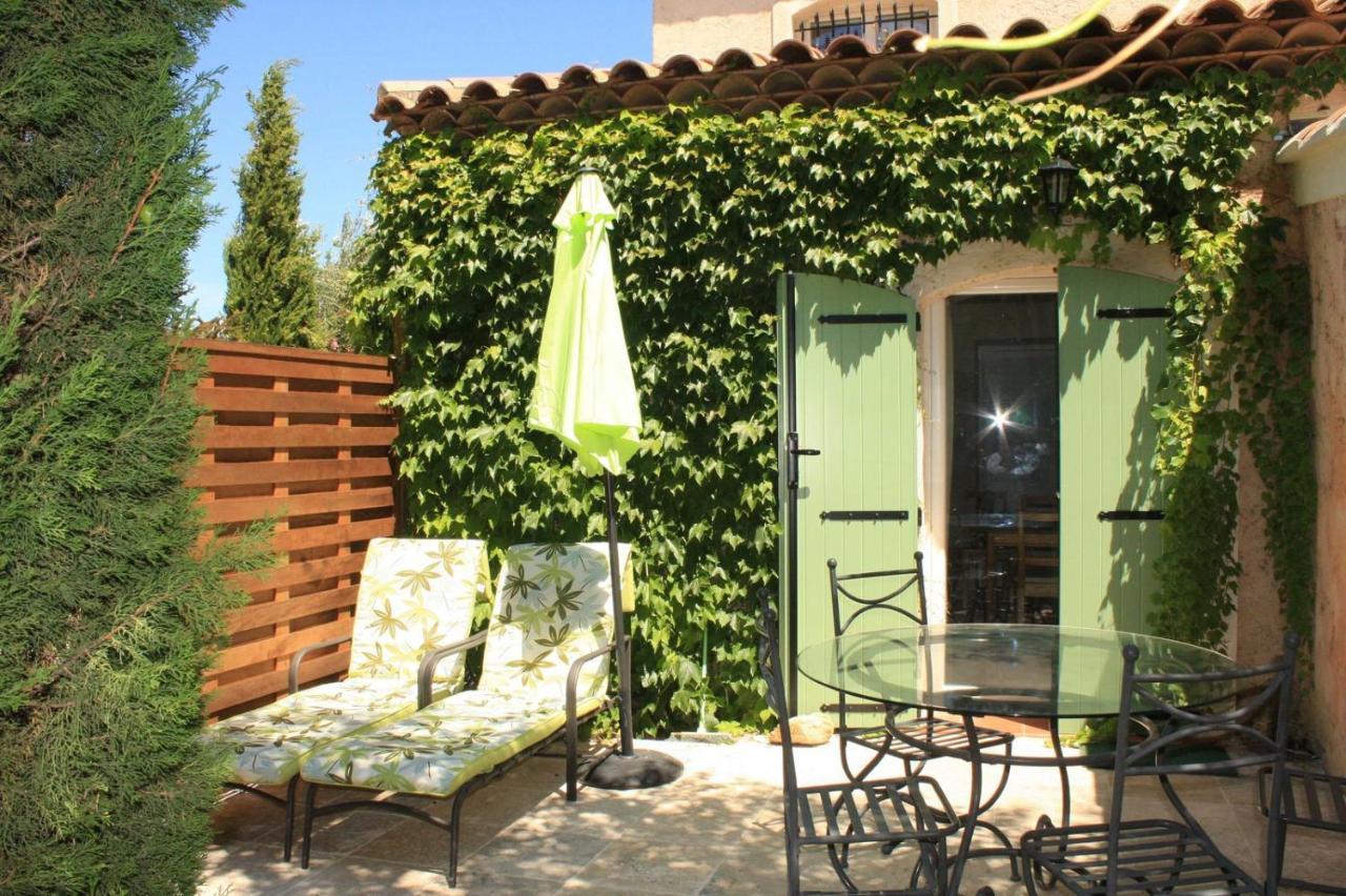Villa Studio Cosy Avec Grande Terrasse Au Calme Saint-Cyr-sur-Mer Exterior foto